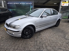 BMW 3-serie - 316i Special Executive | LEDER | AIRCO | CRUISE | APK TOT 09-26 |