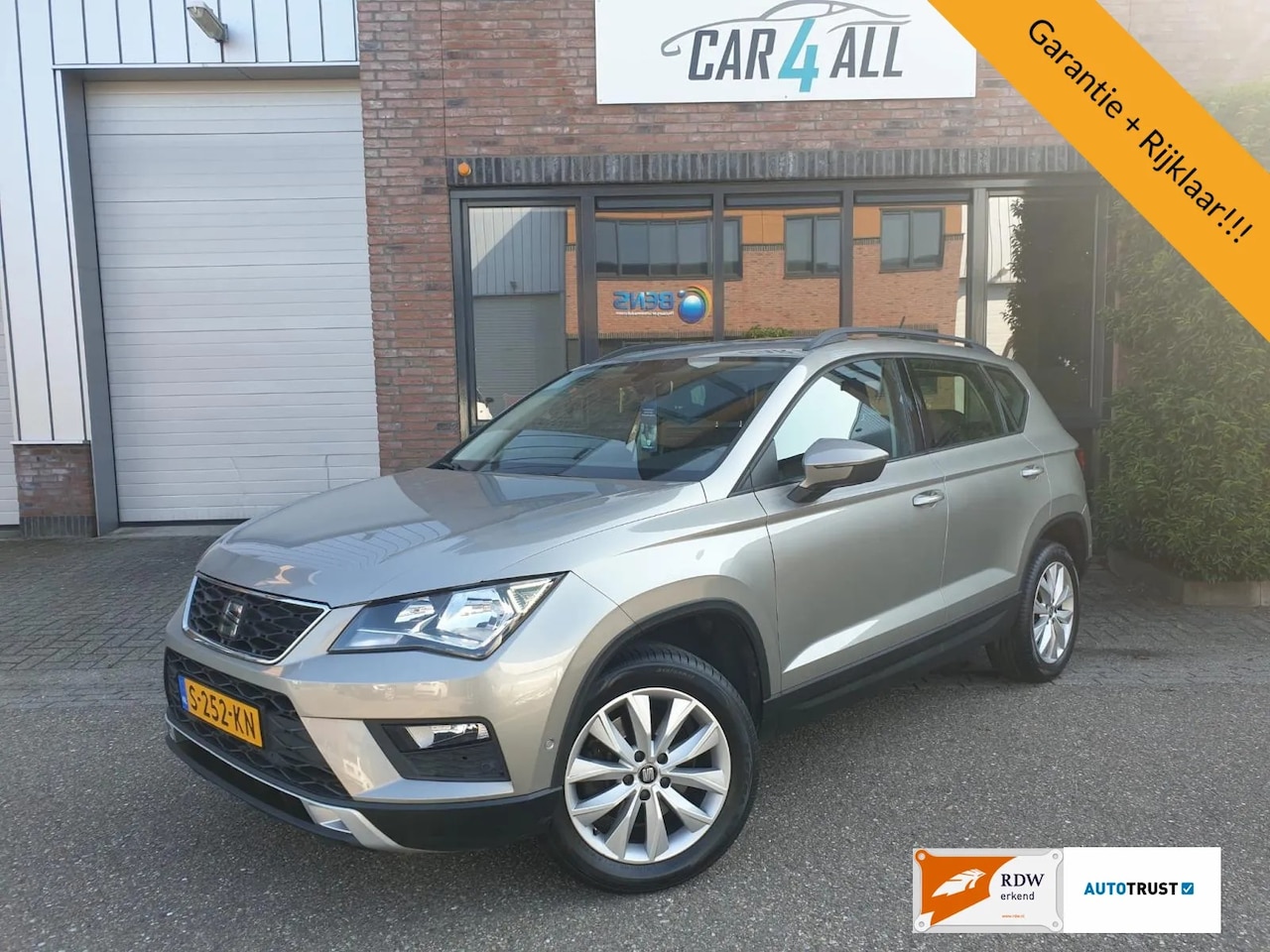 SEAT Ateca - 1.0 EDITION CARPLAY NAVI PANO CAMERA - AutoWereld.nl