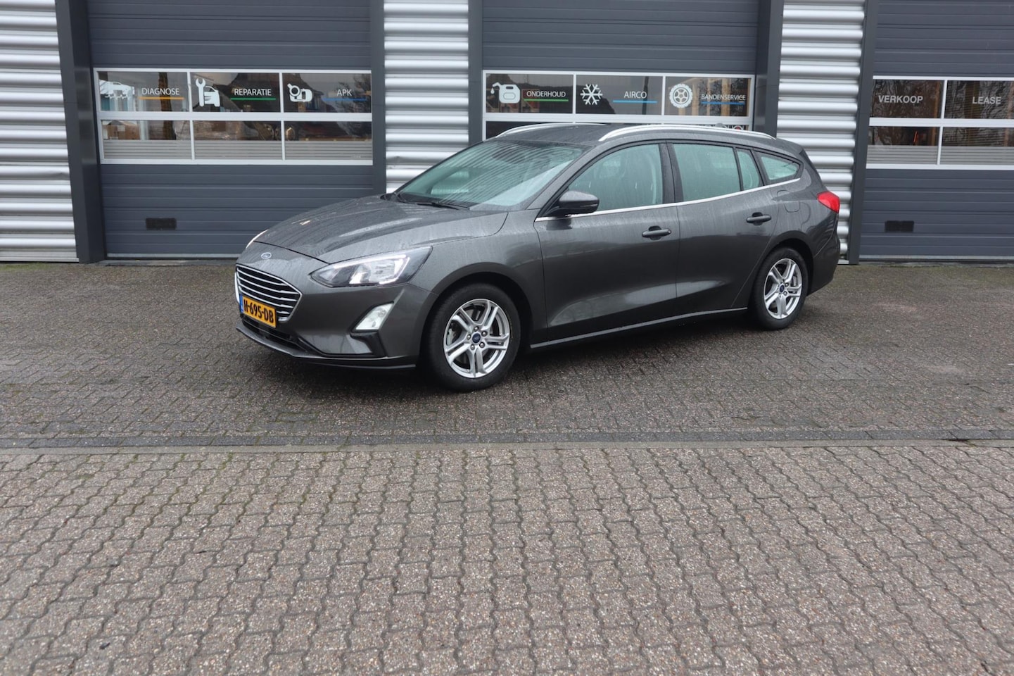 Ford Focus Wagon - 1.0 EcoBoost Trend Edition Business 1.0 EcoBoost Trend Edition Business - AutoWereld.nl