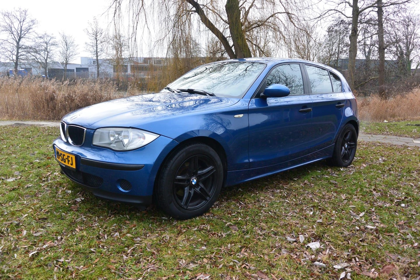 BMW 1-serie - 116i*5deurs*airco*rijdt goed, schakelt goed - AutoWereld.nl