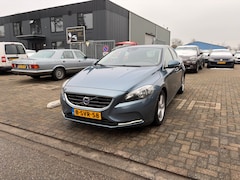 Volvo V40 - 1.6 D2 Momentum - Vol Ondh