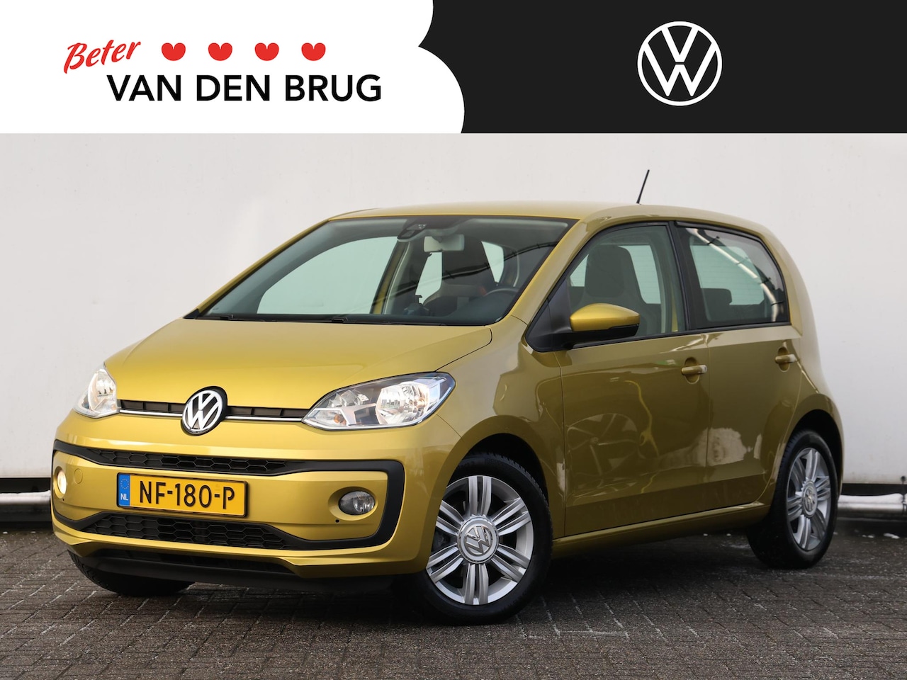 Volkswagen Up! - 1.0 BMT high up! 60pk | NL-Auto | Airco | Cruise control | Achteruitrijcamera | Lichtmetal - AutoWereld.nl