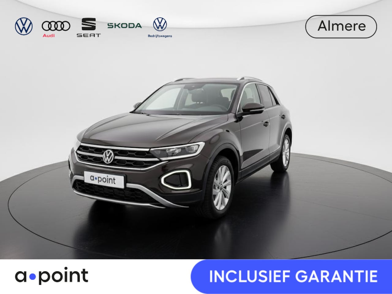 Volkswagen T-Roc - 1.5 TSI Style 150 PK DSG | Private lease vanaf €641,-| Trekhaak afneembaar | Navigatie | S - AutoWereld.nl