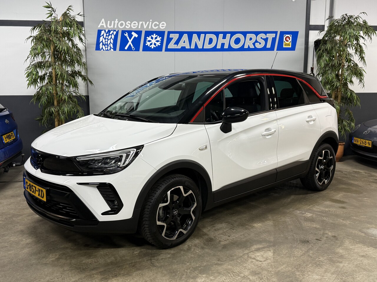 Opel Crossland - 1.2 Turbo GS line // Autom // Camera // Ecc - AutoWereld.nl