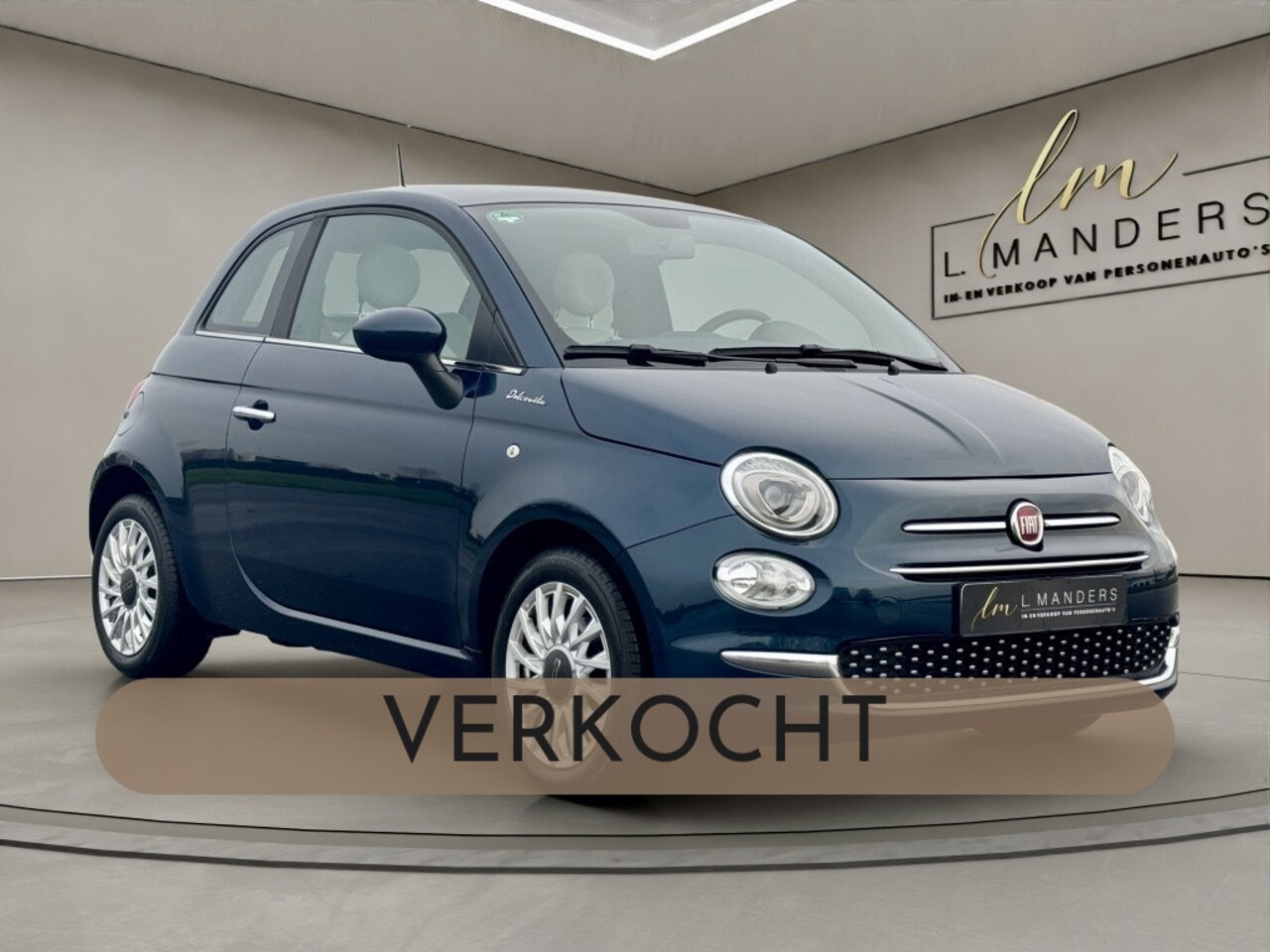 Fiat 500 - 1.0 Hybrid Dolcevita 2021 BLAUW | Panoramadak | Apple CarPlay - AutoWereld.nl