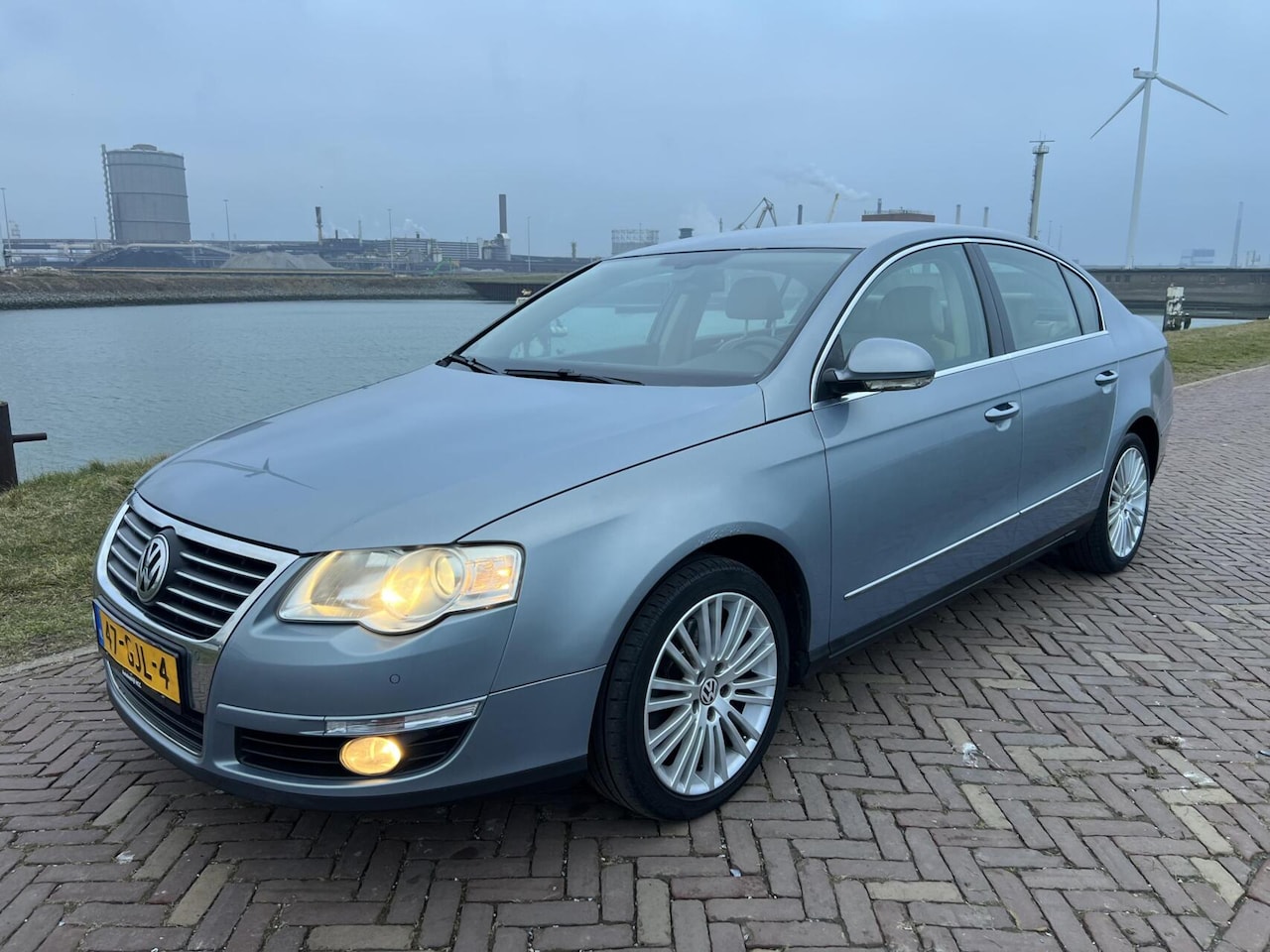 Volkswagen Passat - 1.8 TFSI Highline AIRCO|CRUISE|AUTOMAAT - AutoWereld.nl