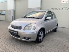Toyota Yaris - 1.0 VVT-i Idols MMT AUTOMAAT APK 16-07-2026 ELEKTRISCHE RAMEN ZEER ZUINIG
