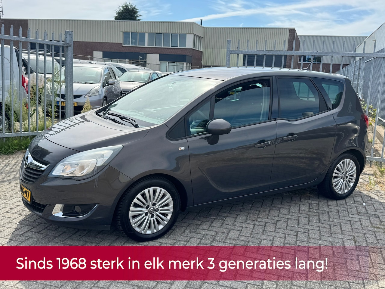 Opel Meriva - 1.4 Turbo Business+ 120PK NL AUTO NAP! Navi l Cruise l Airco l Trekhaak l PDC l LED l 17'L - AutoWereld.nl
