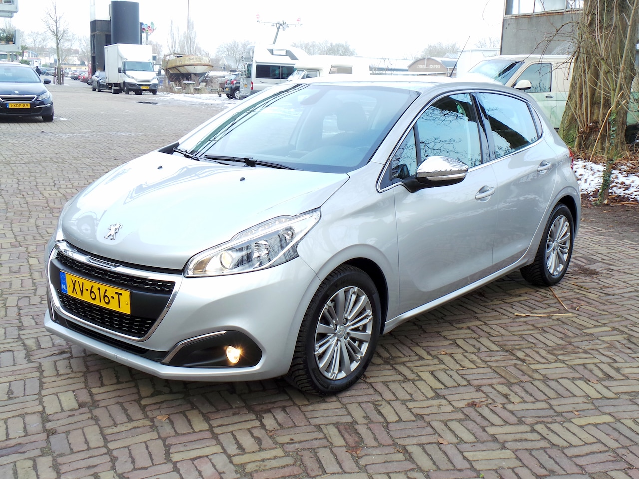 Peugeot 208 - 1.2 PureTech GT-Line Nav, Cruise, Climate, etc, etc. - AutoWereld.nl