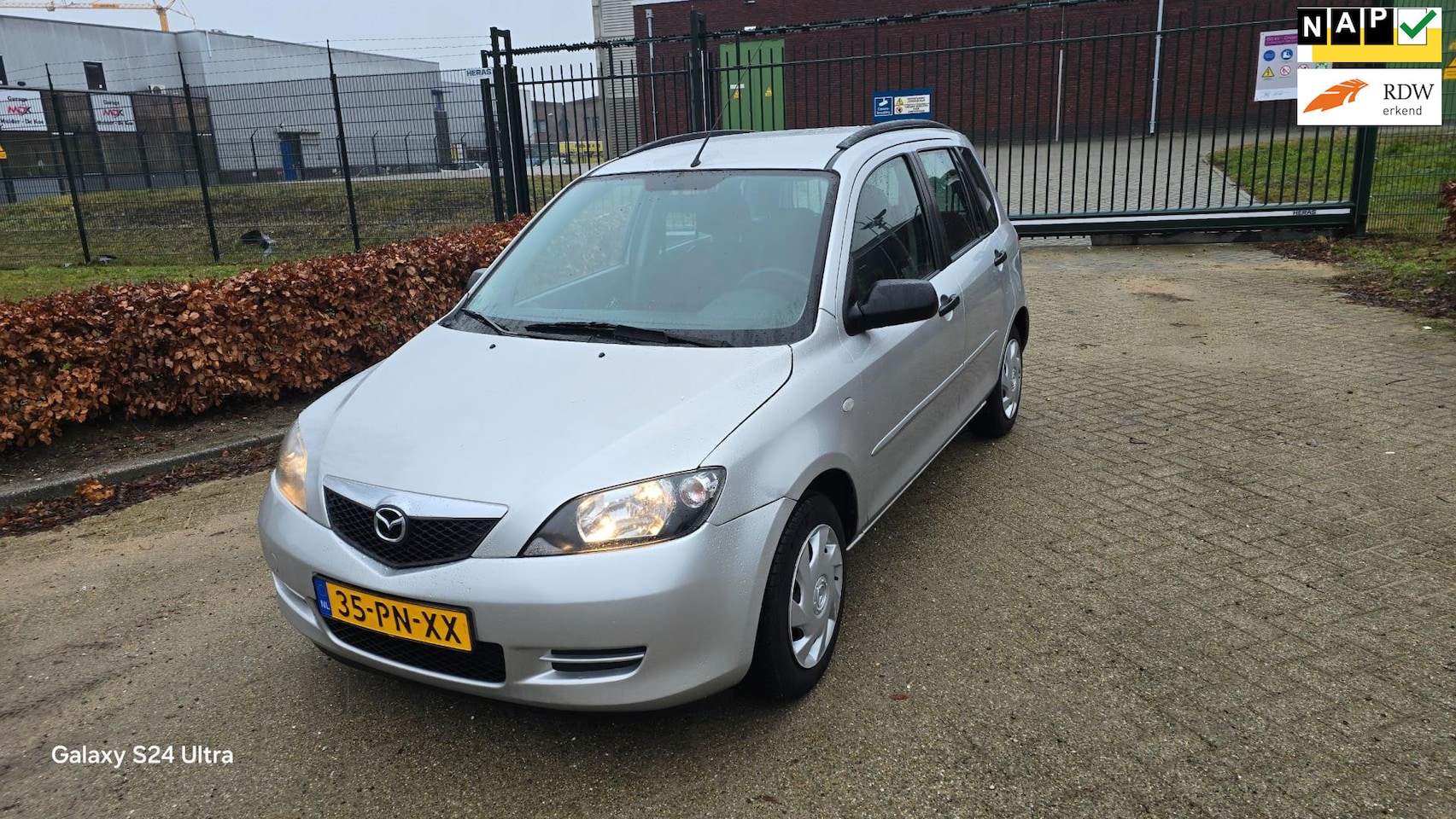 Mazda 2 - 1.4 Exclusive AUTOMAAT AIRCO 79.000 NAP!! - AutoWereld.nl