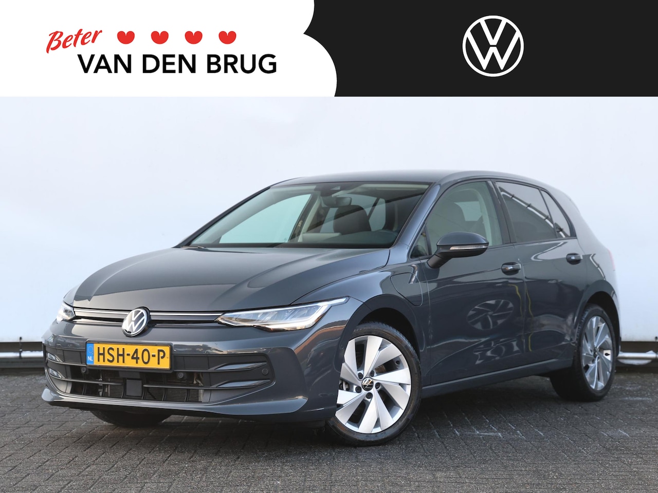 Volkswagen Golf - 1.5 eHybrid Life Edition 204PK DSG | Trekhaak | Camera | Led | Cruise control - AutoWereld.nl