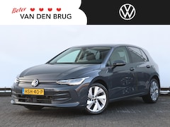 Volkswagen Golf - 1.5 eHybrid Life Edition 204PK DSG | Trekhaak | Camera | Led | Cruise control