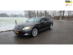 Lexus LS 460 - Luxury | automaat |bom vol o.a. pdc, airco, stoelverwarming, elektrische stoelen | apk keu
