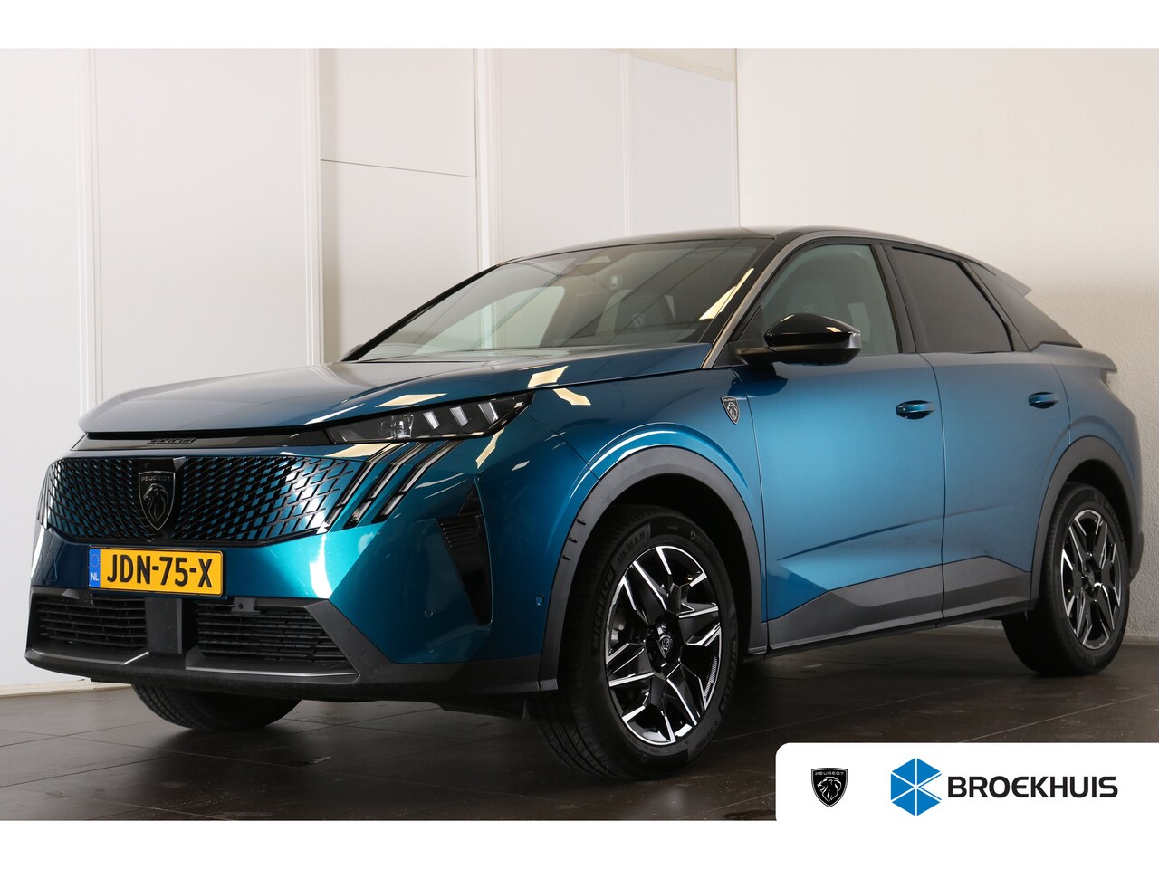 Peugeot 3008 - 1.2 Hybrid 145 GT Exclusive | Navi | Camera | Stoelverw. | Achterbank verw. | Stuur verw. - AutoWereld.nl