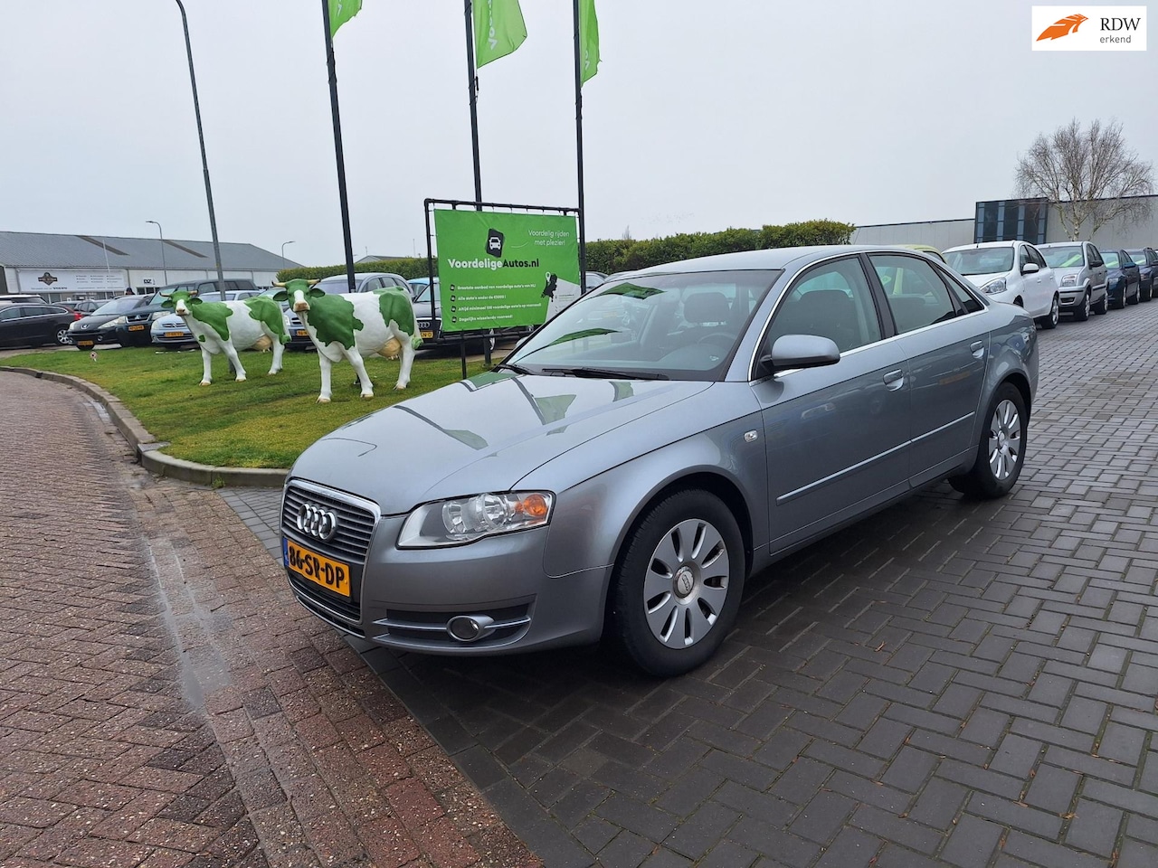 Audi A4 Limousine - 2.0 Pro Line / Nette auto / Nieuwe APK - AutoWereld.nl
