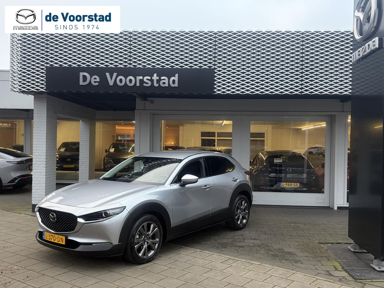 Mazda CX-30 - 2.0 e-SkyActiv-X M Hybrid Luxury i-Activsense | Origineel NL | 1e Eigenaar - AutoWereld.nl