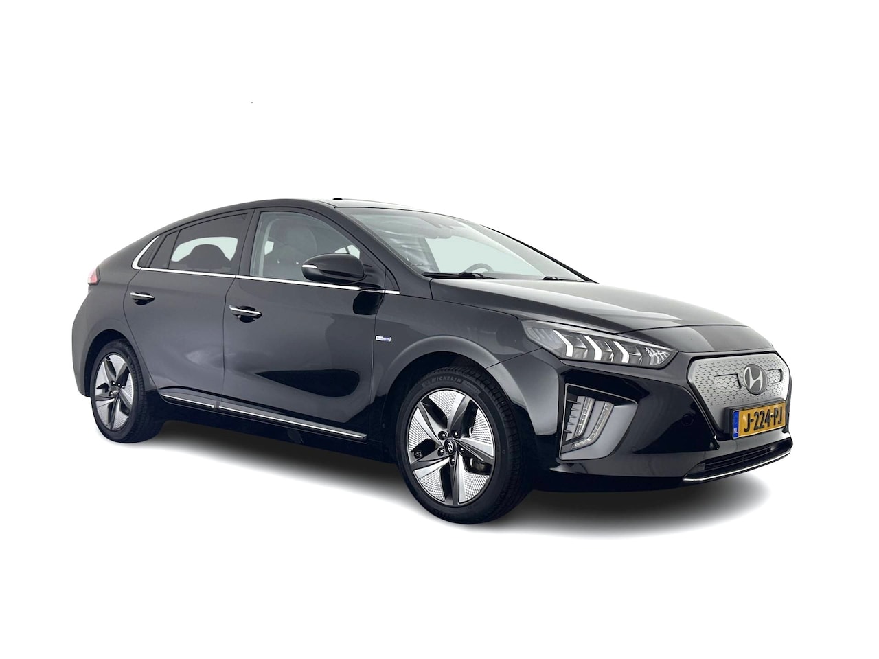 Hyundai IONIQ - Premium EV 38 kWh {SOH-97%} (INCL.BTW) Aut *HEATPUMP | PANO | LEATHER | FULL-LED | ADAPTIV - AutoWereld.nl