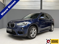 BMW X1 - sDrive18i High Executive Automaat|Sportstoelen|Leder|Trekhaak