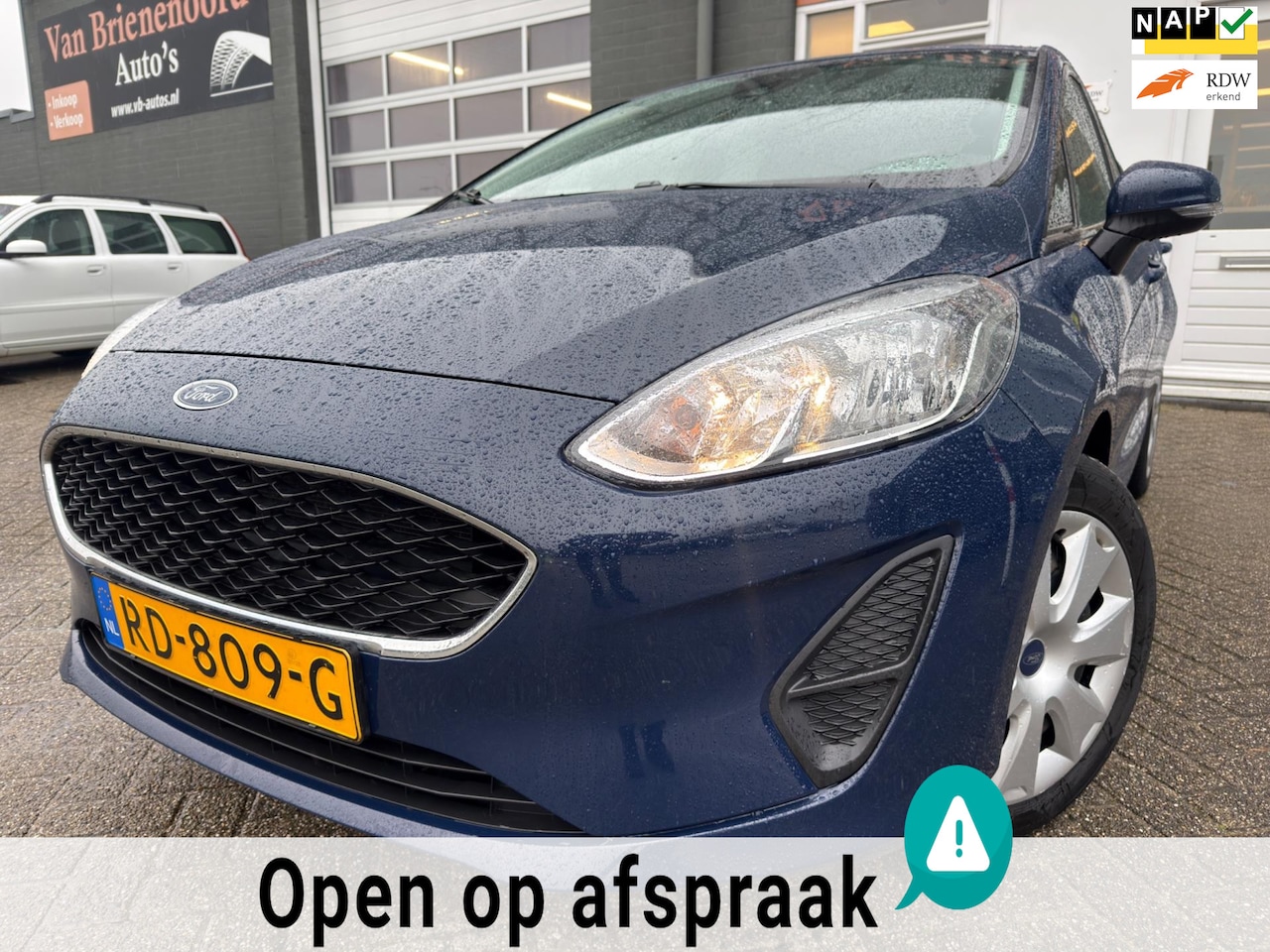 Ford Fiesta - 1.1 Trend 5drs van 1ste Eigenaar in bluetooth telefoon en cruise controle en airco - AutoWereld.nl