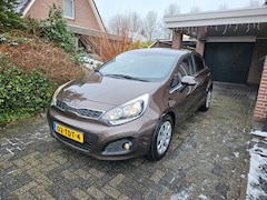 Kia Rio - 1.2 CVVT Plus Pack met Android / Apple Carplay!