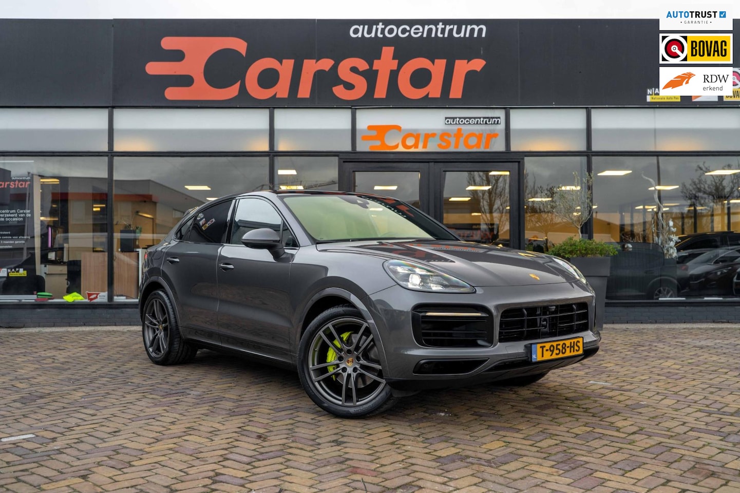 Porsche Cayenne Coupé - 3.0 E-Hybrid|ACC|Pano| - AutoWereld.nl