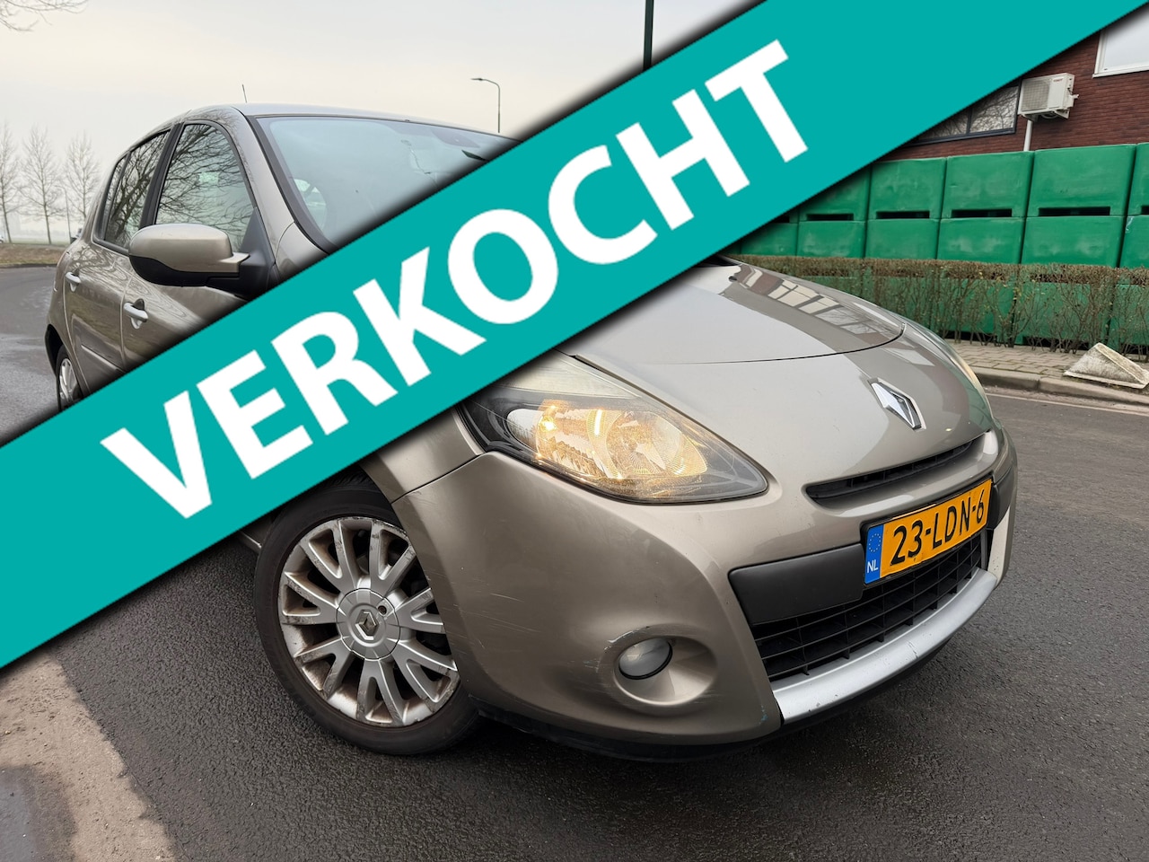 Renault Clio - 1.2 TCe Dynamique BJ 2010 AIRCO/NAVI/CRUISE/TREKHAAK ,APK NIEUW !! - AutoWereld.nl