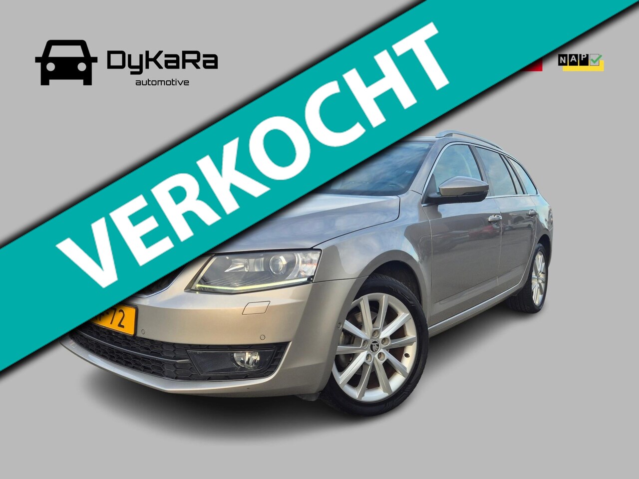 Skoda Octavia Combi - 1.4 TSI Greentech Elegance Bi-Xenon, Half Leder, Trekhaak, Navi, NAP - AutoWereld.nl