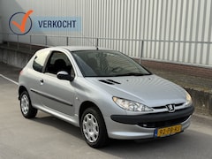 Peugeot 206 - 1.4 Pop' Art NWE APK