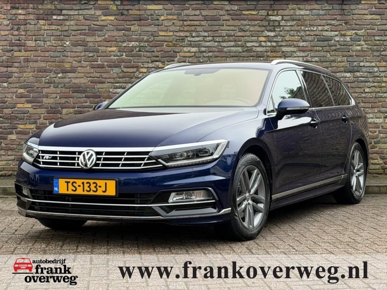 Volkswagen Passat - 1.4 TSI DSG 2x R-Line Leer Navi LED - AutoWereld.nl