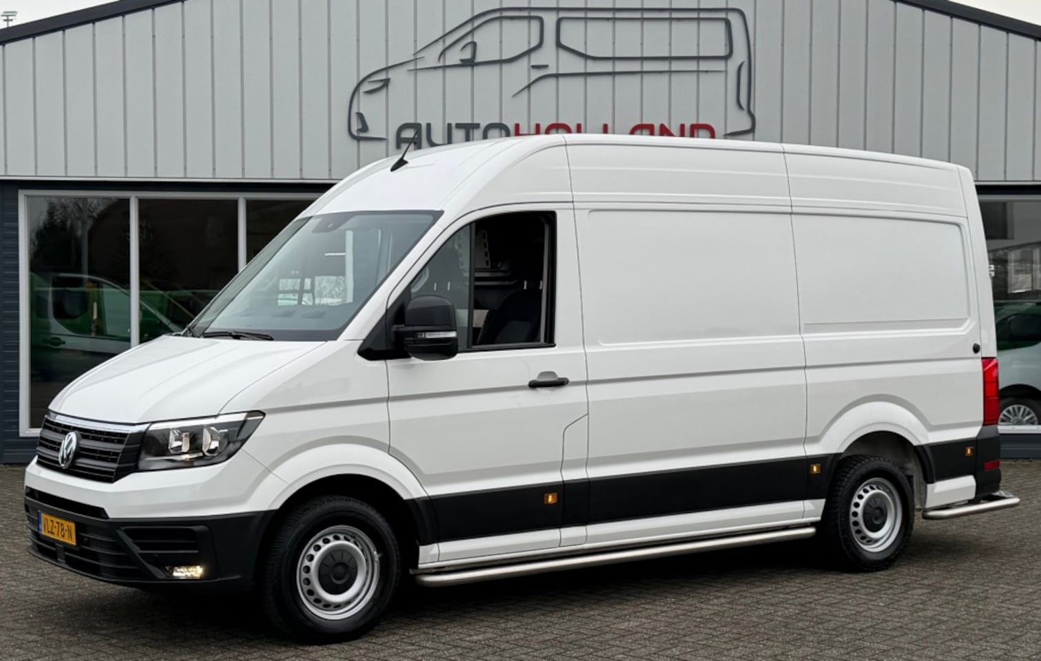 Volkswagen Crafter - 2.0 TDI 75KW 102PK L3H3 EURO 6 AIRCO/ CRUISE CONTROL/ CAMERA/ 100% DEALERONDERHOUDEN - AutoWereld.nl