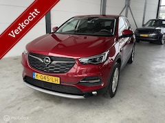 Opel Grandland X - 1.2 Turbo Business Edition