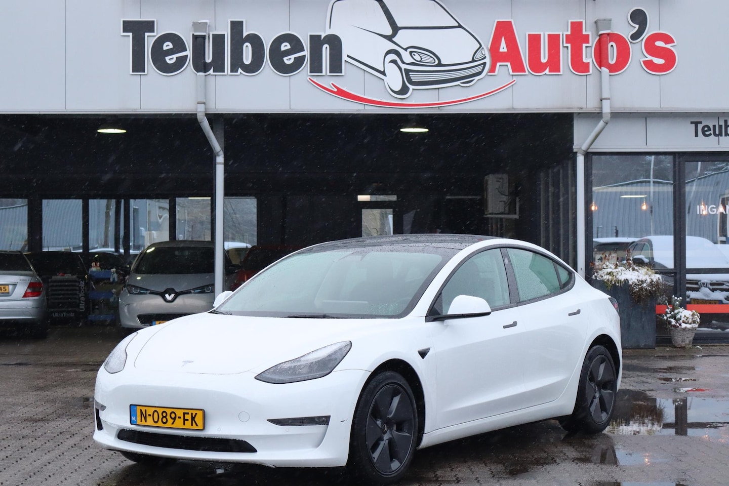 Tesla Model 3 - Long Range RWD Long Range AWD 75 kWh 93,3% SOH, BTW Auto, FSD (mogelijkheid voor Full Self-Driving), Warm - AutoWereld.nl