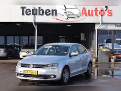 Volkswagen Jetta - 1.2 TSI Comfortline Cruise control, Navigatie, Climate control, Elektrische ramen, Zie fot