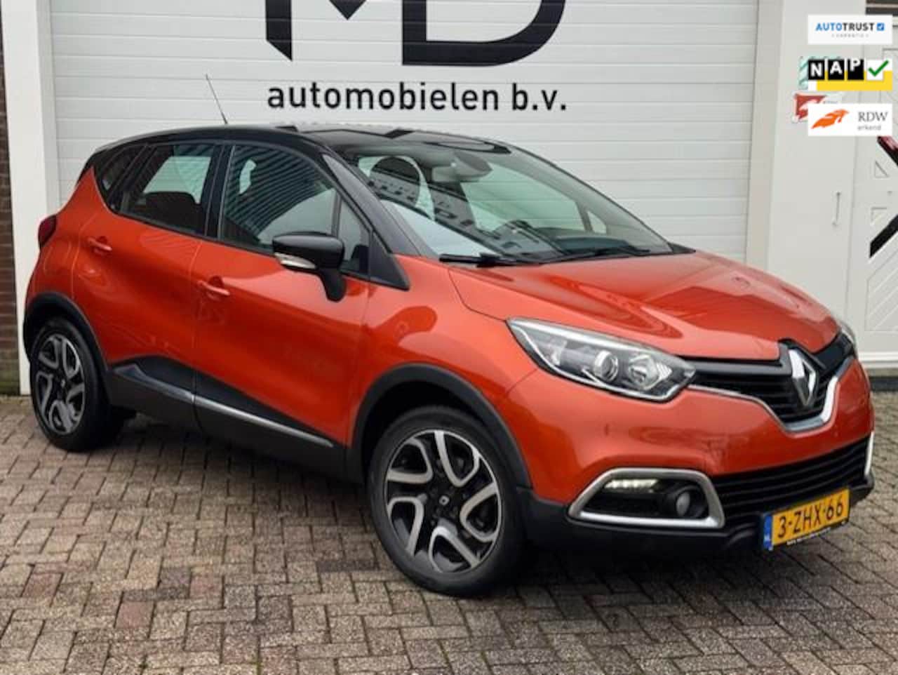Renault Captur - 1.5 dCi Dynamique - Automaat - Trekhaak - LED - AutoWereld.nl