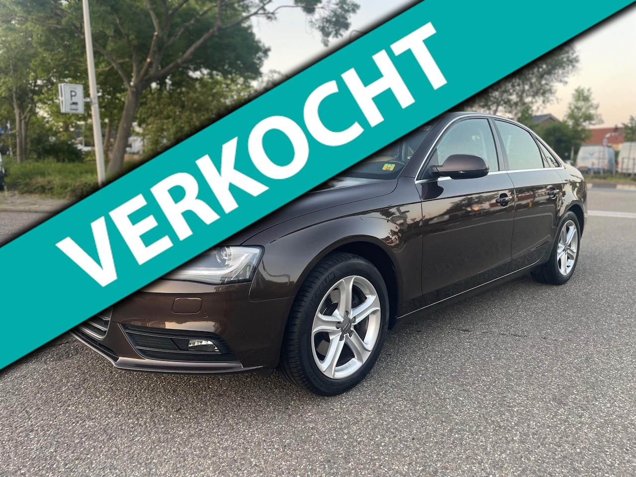 Audi A4 Limousine - 1.8 TFSI Business Edition / 1e.eigenaar / automaat / leder / navi / cruise.cont / airco / - AutoWereld.nl