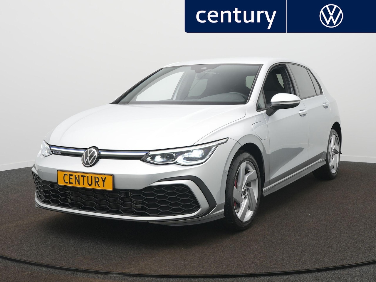 Volkswagen Golf - 1.4 eHybrid GTE Navigatie - Camera - Automaat - Pdc - AutoWereld.nl