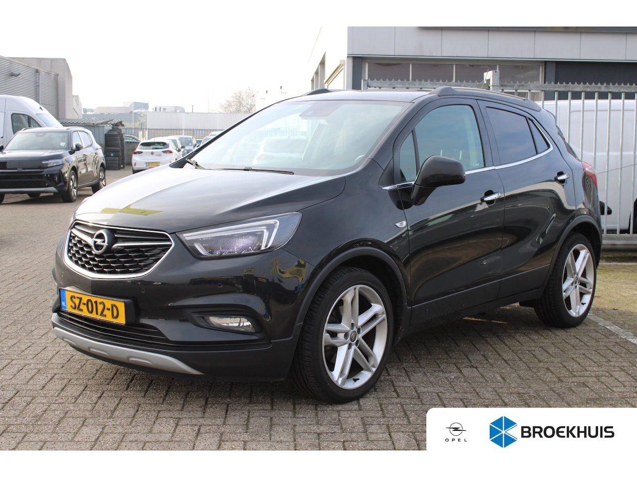 Opel Mokka X - 1.4 Turbo Innovation / Navigatie / Camera / LEDER / Stuur -en Stoelverwarmd / Schuif-/kant - AutoWereld.nl