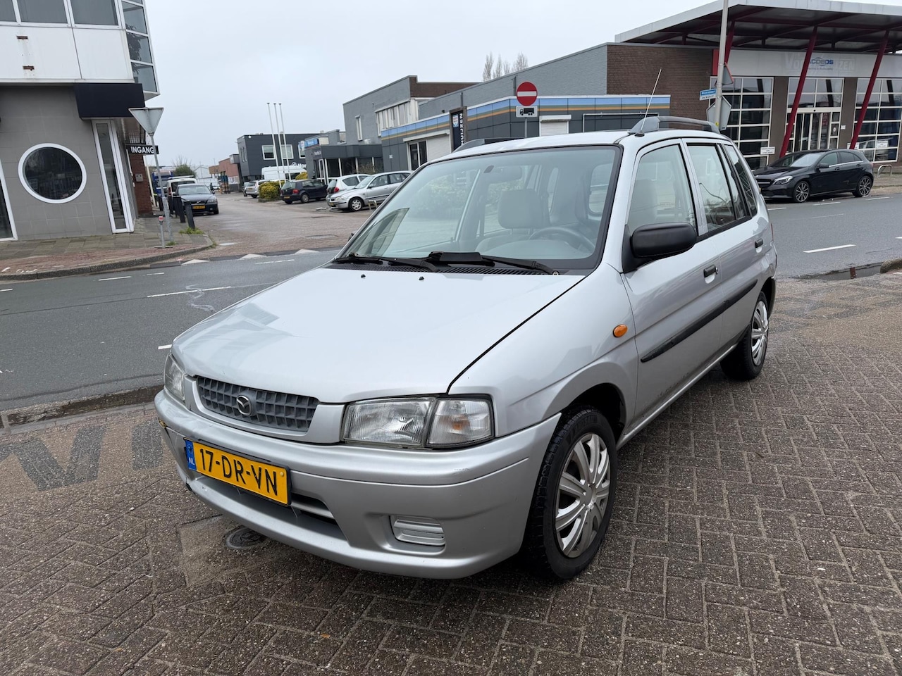 Mazda Demio - 1.3 LX 1.3 LX 5drs - AutoWereld.nl