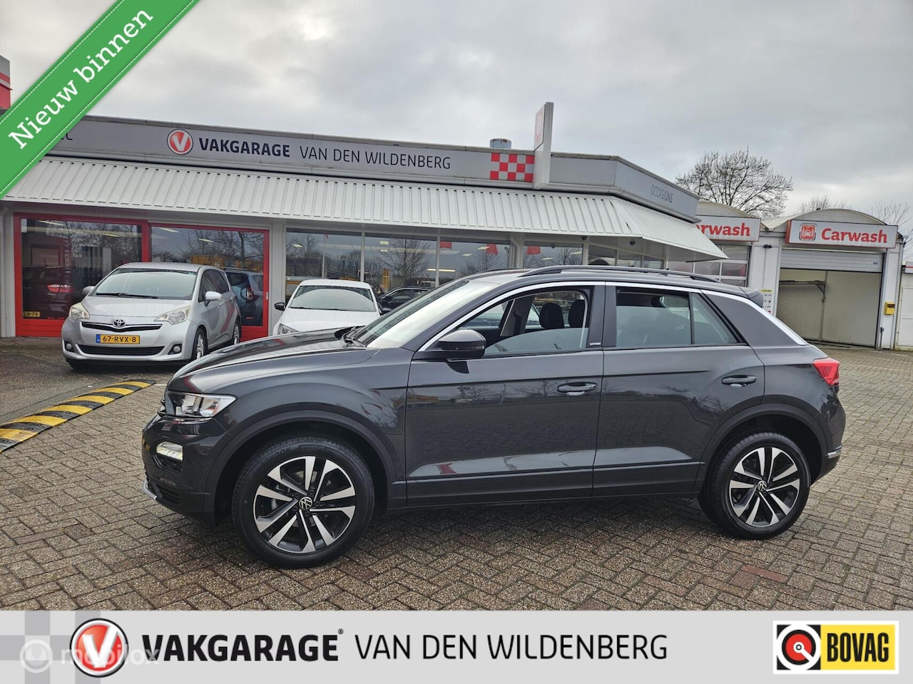 Volkswagen T-Roc - 1.0 TSI Style Business 1.0 TSI Style Business - AutoWereld.nl