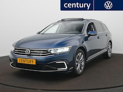 Volkswagen Passat Variant - 1.4 TSI PHEV GTE Business Navigatie - Panoramadak - Clima - Stoelverwarming