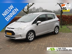 Ford B-Max - 1.0 EcoBoost Titanium TREKHAAK WINTERBANDEN OP VELG