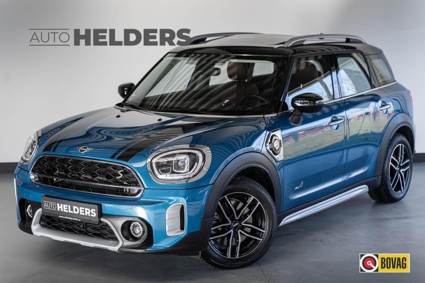 MINI Countryman - 1.5 Cooper S E ALL4 Pano Camera HuD Uniek - AutoWereld.nl