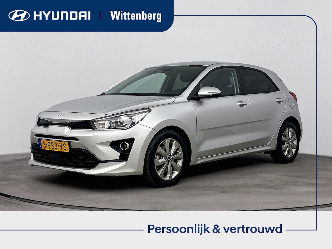 Kia Rio - 1.0 T-GDi MHEV DynamicPlusLine Aut. | Lage km-stand! | Navigatie | Camera | Parkeersensore - AutoWereld.nl