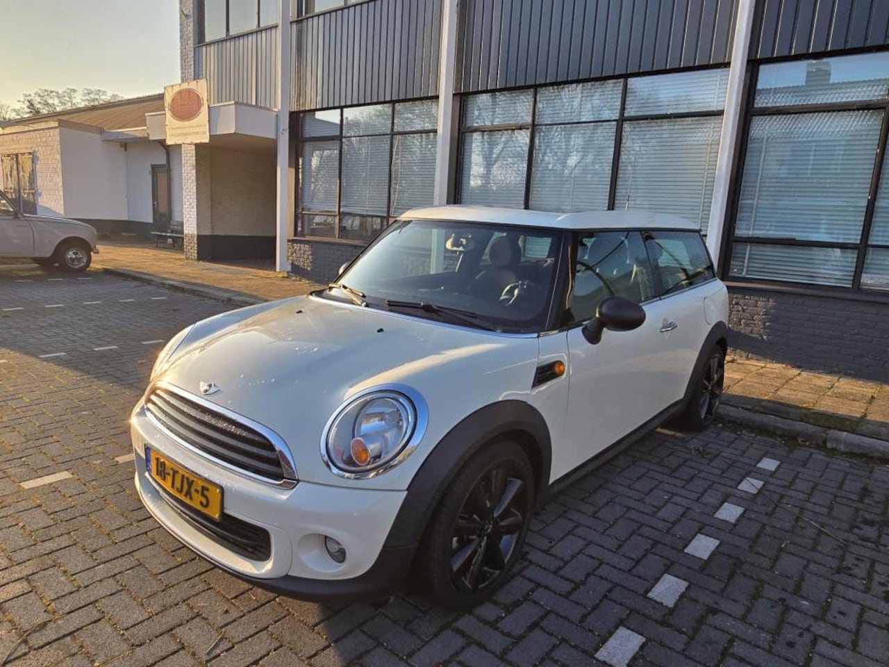 MINI Clubman - 1.6 One Business Line Mini 1.6 One Business Line - AutoWereld.nl