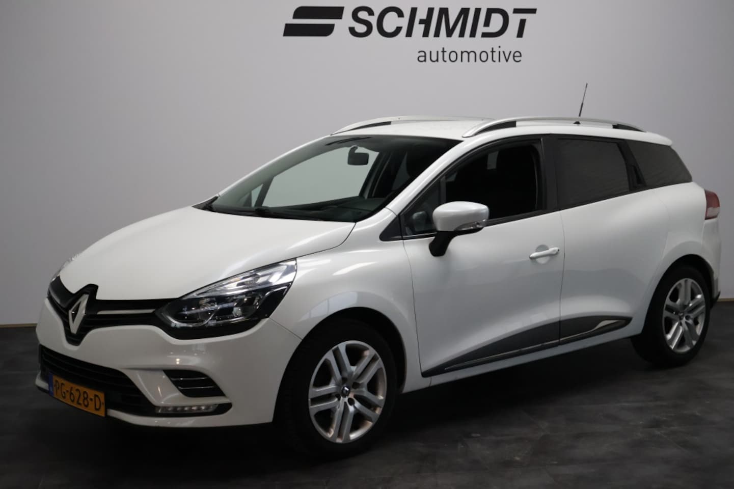 Renault Clio Estate - 0.9 TCe Zen | DAB | Cruise Control | Navigatie | Bluetooth - AutoWereld.nl