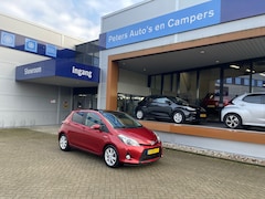 Toyota Yaris - 1.5 Full Hybrid Dynamic / Panoramadak | Keyless Entry | Achteruitrijcamera