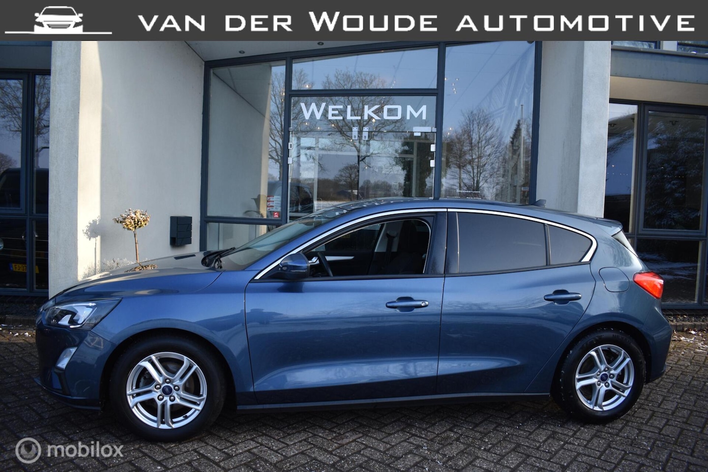 Ford Focus - 1.0 EcoBoost Active Business Panodak|Airco|Navi! - AutoWereld.nl