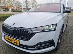 Skoda Octavia Combi - 1.0 e-TSI Business Edition Plus Leder Navi Nieuwstaat