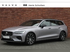 Volvo V60 - T6 Plug-in hybrid AWD Plus Dark | Trekhaak | 360 Graden Camera | Verwarmbare Voorstoelen |