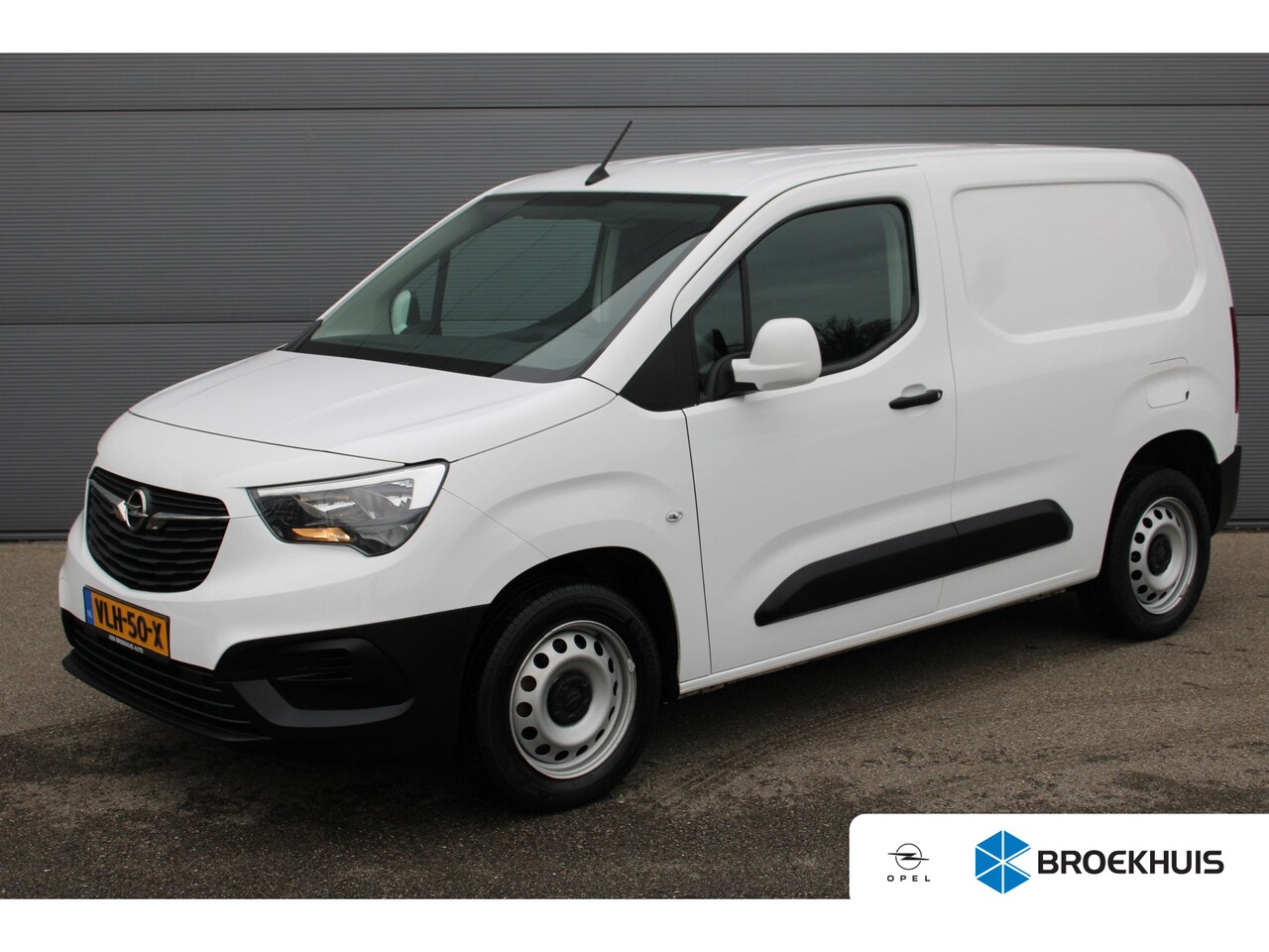Opel Combo - 1.5D L1H1 Edition | DIRECT LEVERBAAR! | AIRCO | CRUISE - AutoWereld.nl